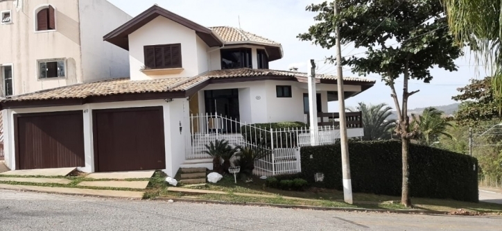 Casa à venda com 3 quartos, 380m² - Foto 1