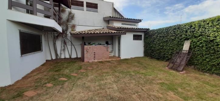 Casa à venda com 3 quartos, 380m² - Foto 13