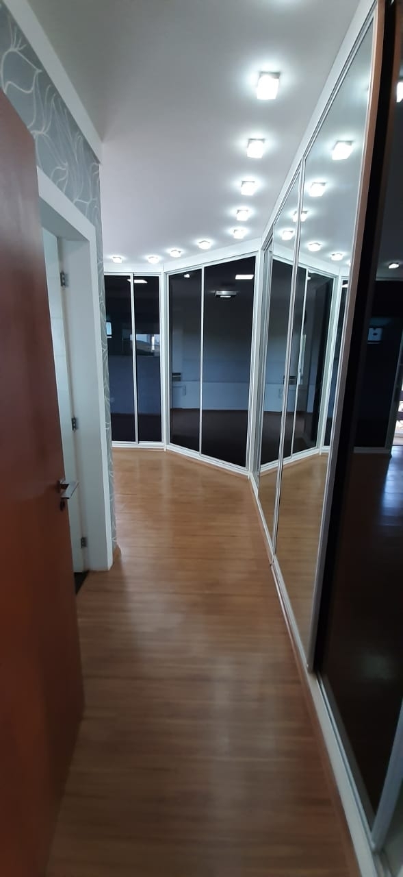 Casa à venda com 3 quartos, 380m² - Foto 21