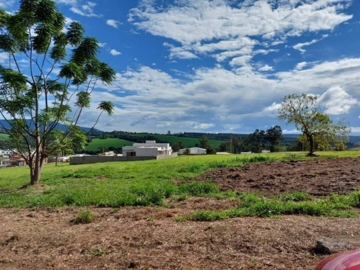 Terreno à venda, 1000m² - Foto 2