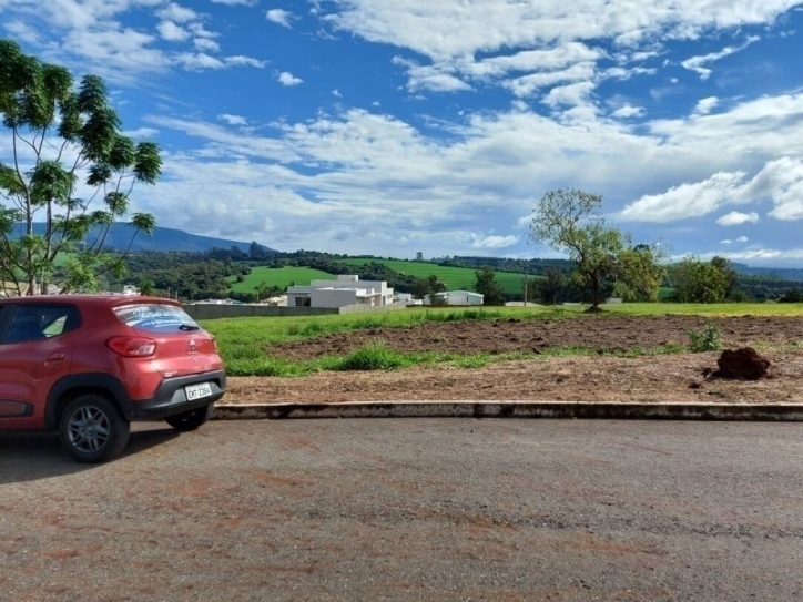 Terreno à venda, 1000m² - Foto 3