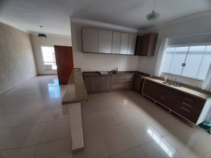 Casa à venda com 3 quartos, 130m² - Foto 5