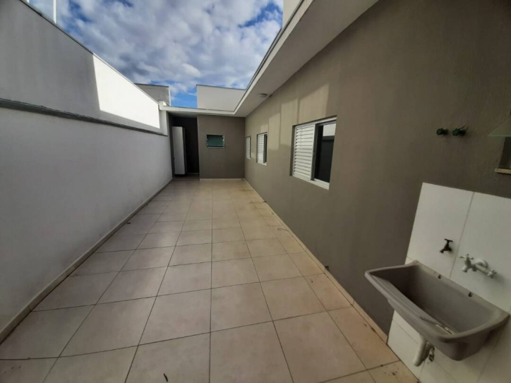 Casa à venda com 3 quartos, 130m² - Foto 18