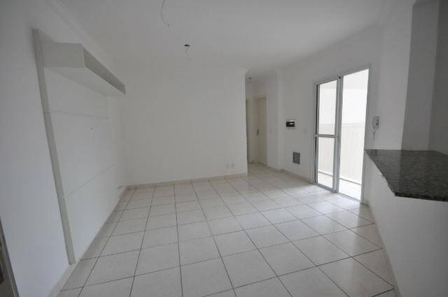 Apartamento à venda com 2 quartos, 52m² - Foto 4