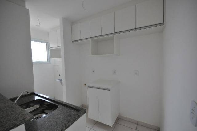 Apartamento à venda com 2 quartos, 52m² - Foto 9