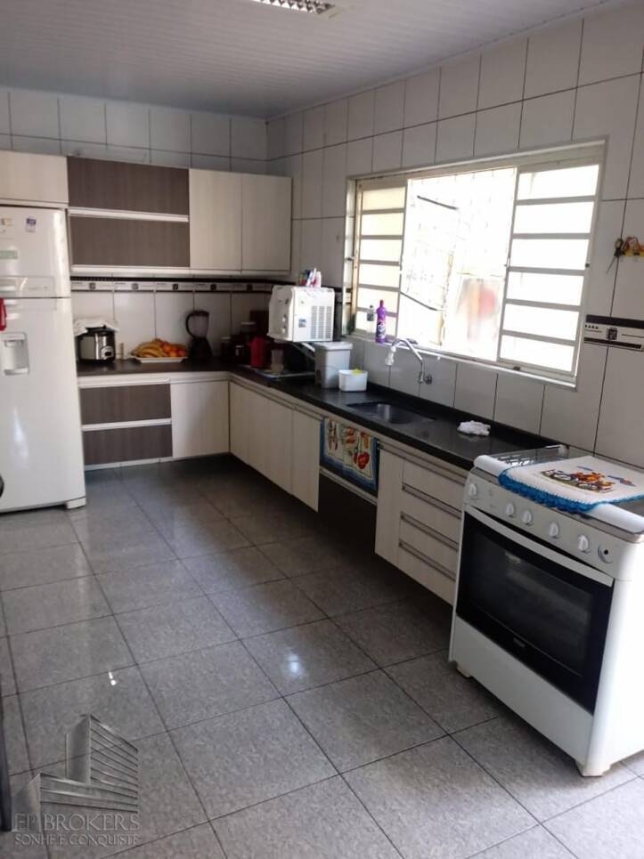 Casa à venda com 2 quartos, 127m² - Foto 6