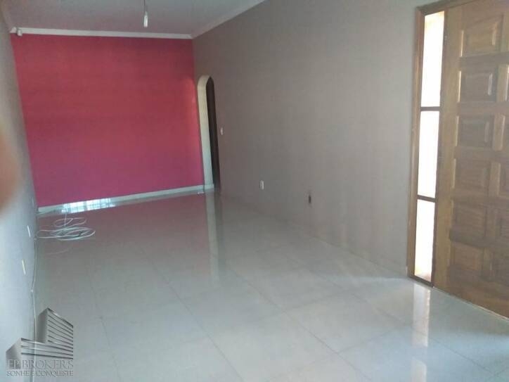 Casa à venda com 4 quartos, 195m² - Foto 5