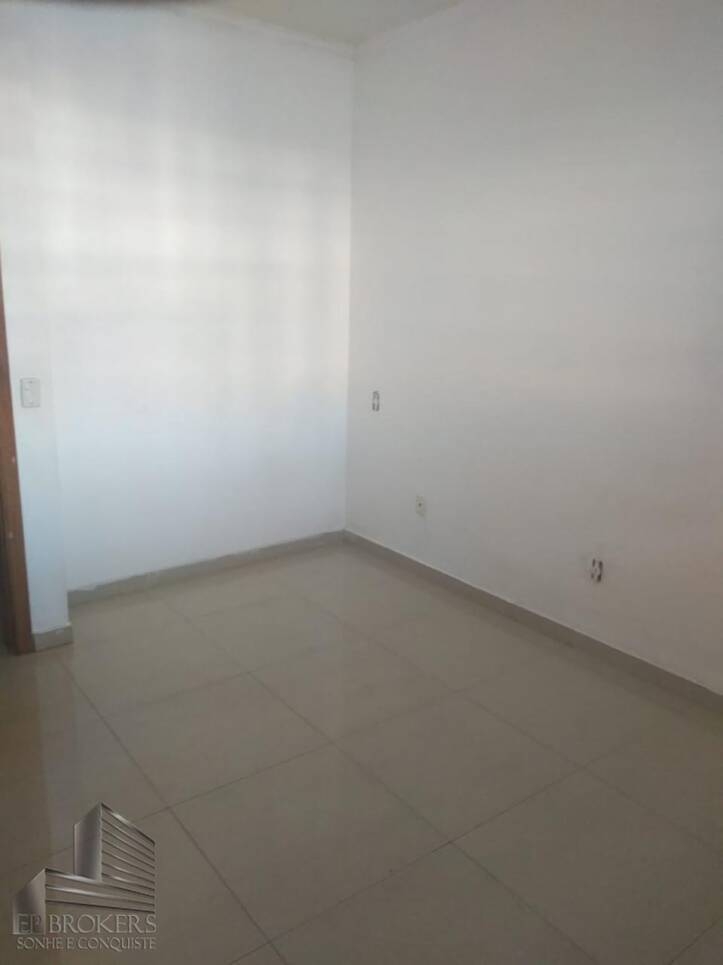 Casa à venda com 4 quartos, 195m² - Foto 10