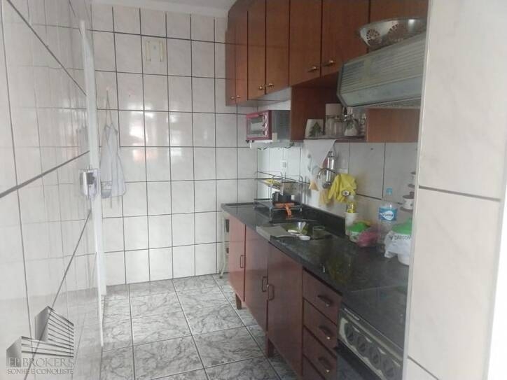 Apartamento à venda com 3 quartos, 119m² - Foto 9