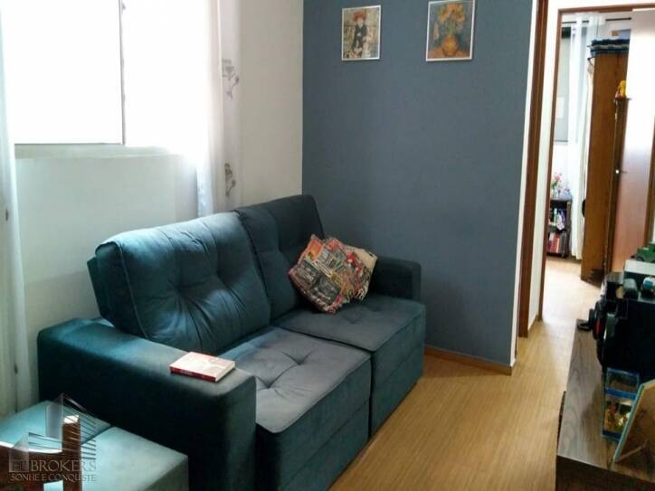 Apartamento à venda com 3 quartos, 65m² - Foto 2