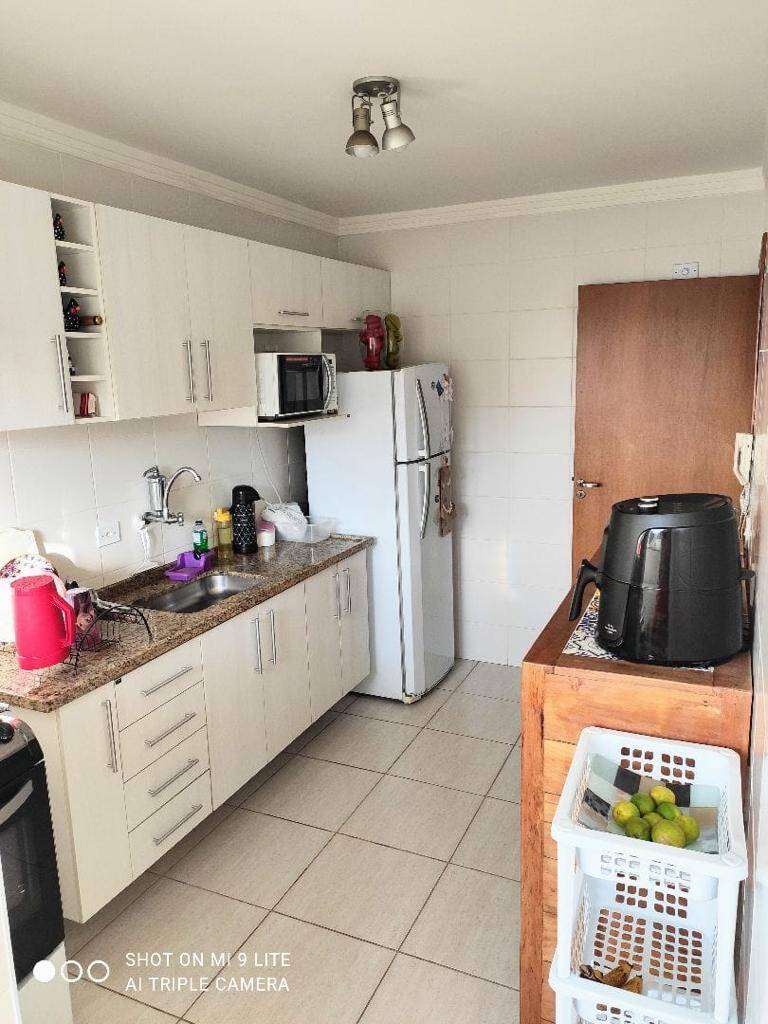 Apartamento à venda com 2 quartos, 79m² - Foto 1