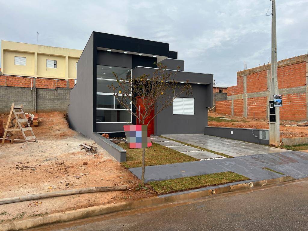 Casa à venda com 3 quartos, 98m² - Foto 3