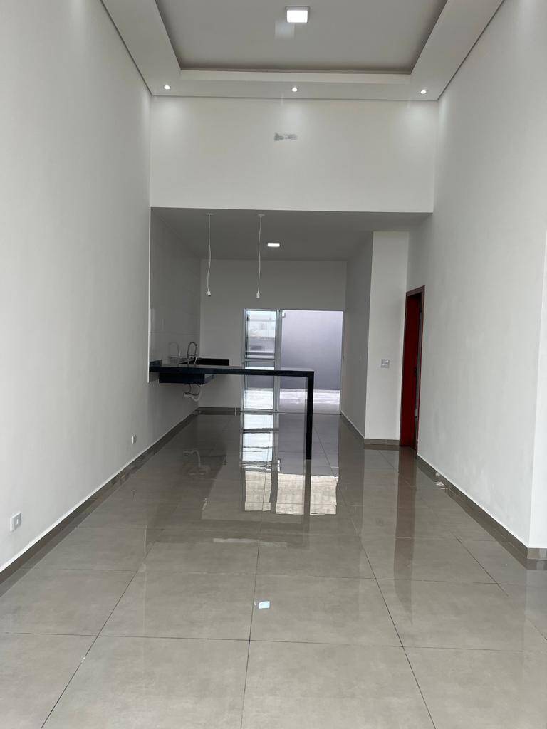 Casa à venda com 3 quartos, 98m² - Foto 4