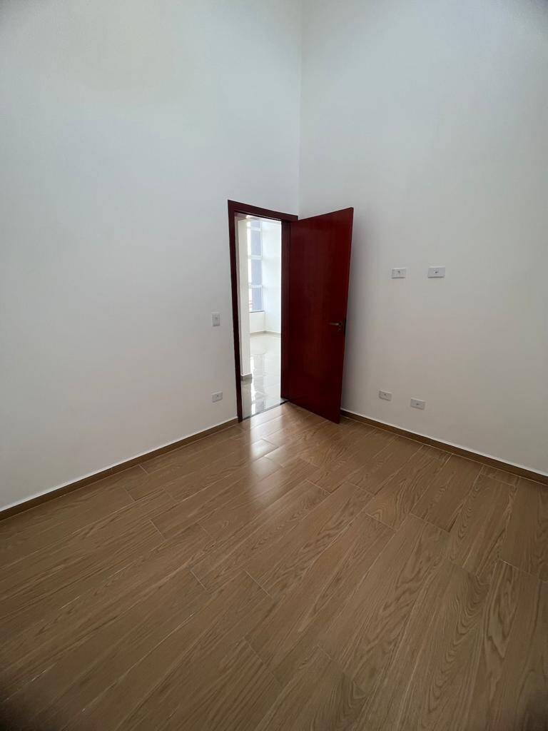 Casa à venda com 3 quartos, 98m² - Foto 17