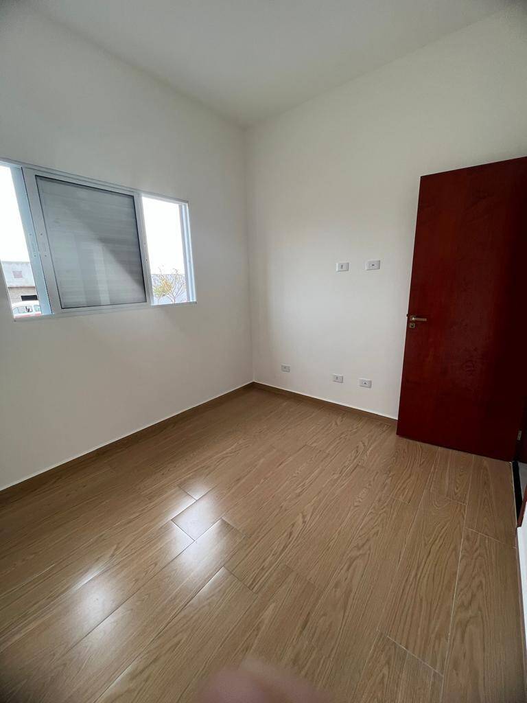 Casa à venda com 3 quartos, 98m² - Foto 16