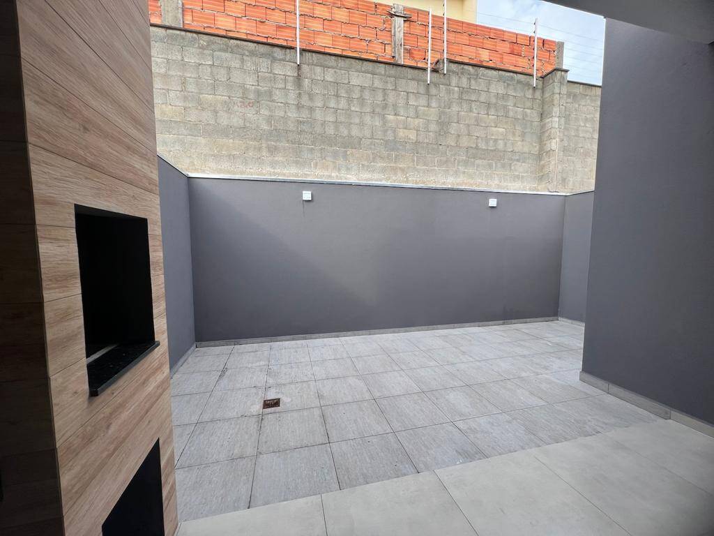 Casa à venda com 3 quartos, 98m² - Foto 24