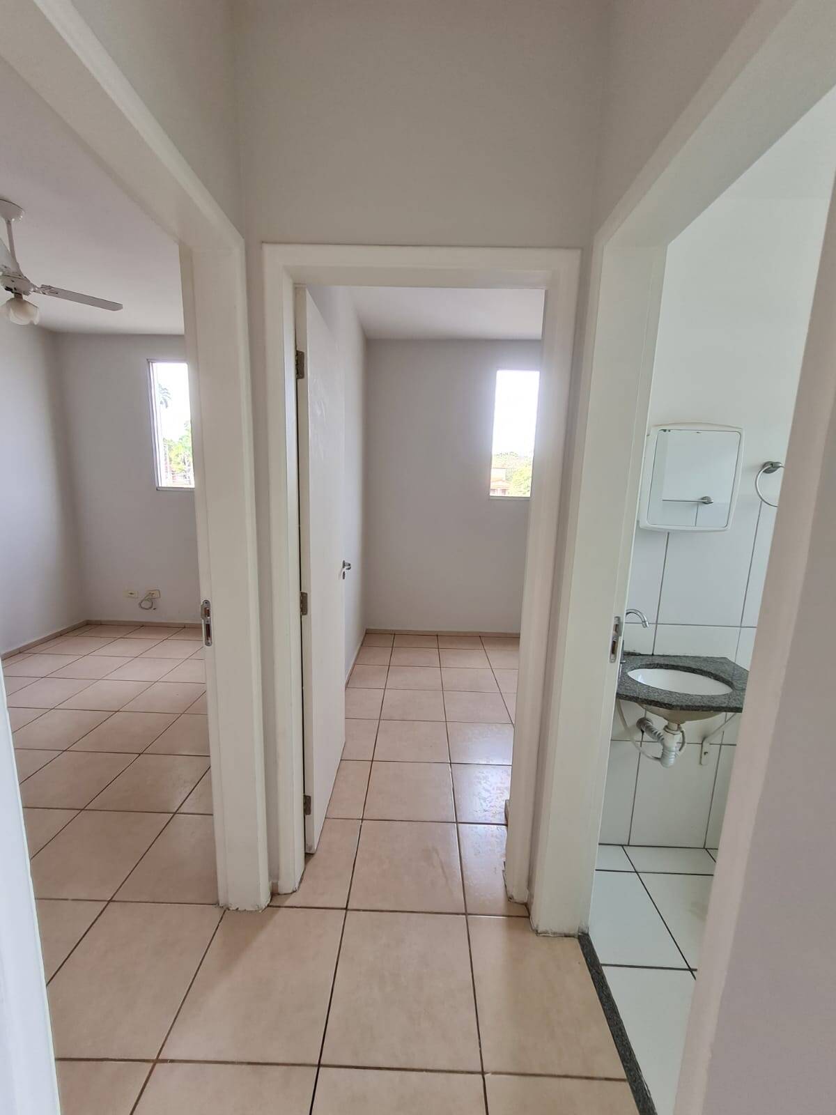 Apartamento à venda com 2 quartos, 53m² - Foto 4