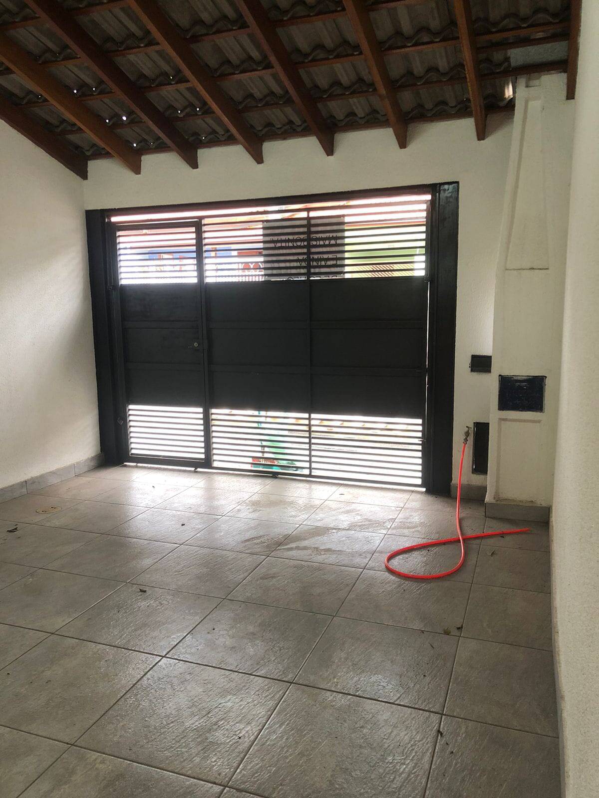 Casa à venda com 2 quartos, 54m² - Foto 3