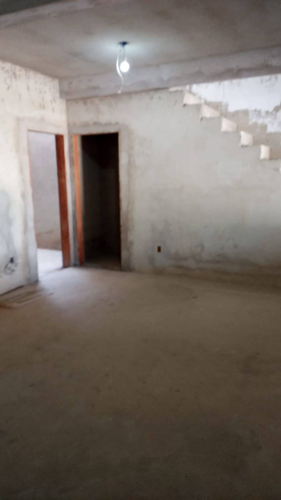 Casa à venda com 3 quartos, 300m² - Foto 3