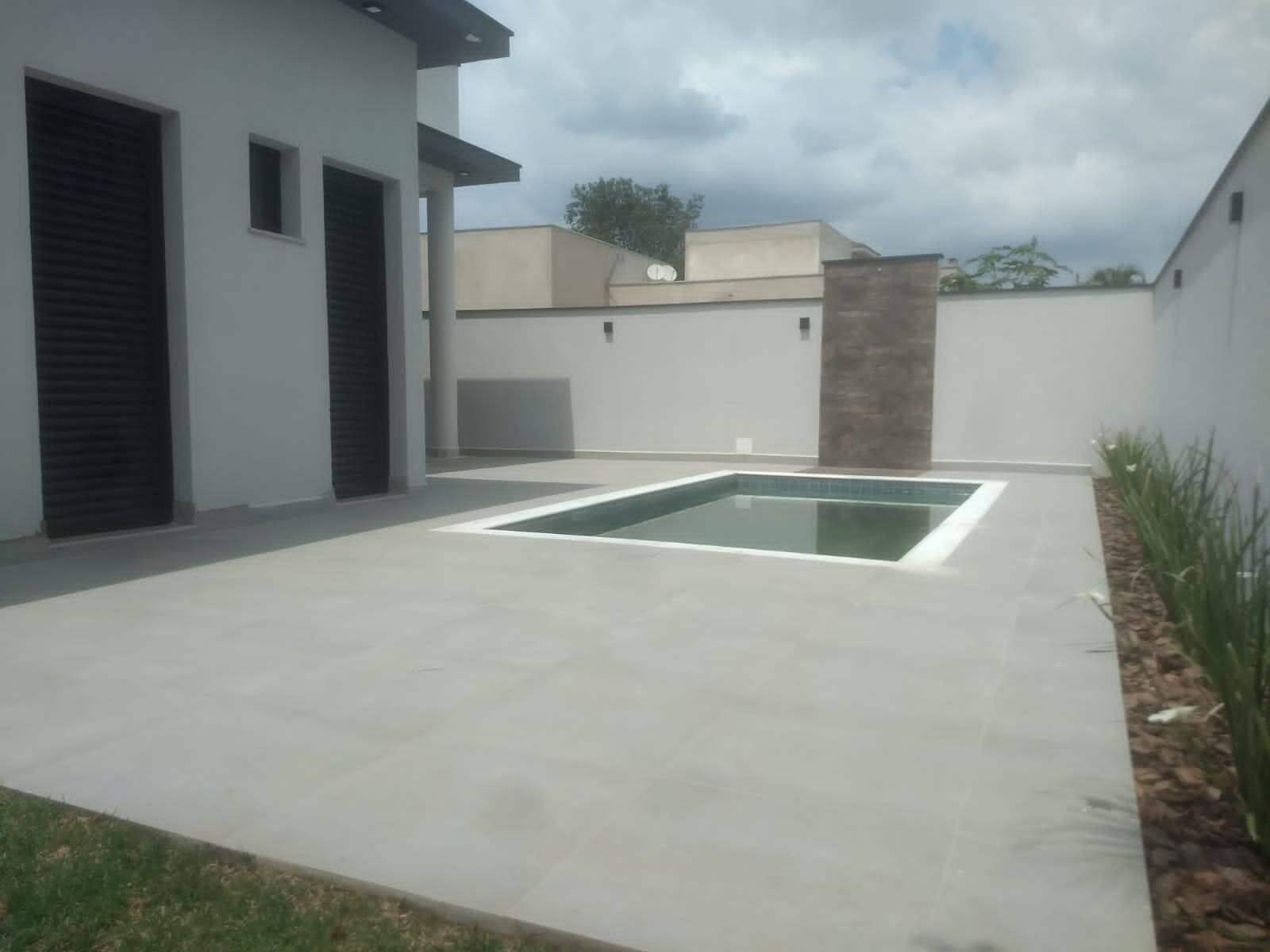 Casa de Condomínio à venda com 3 quartos, 194m² - Foto 31