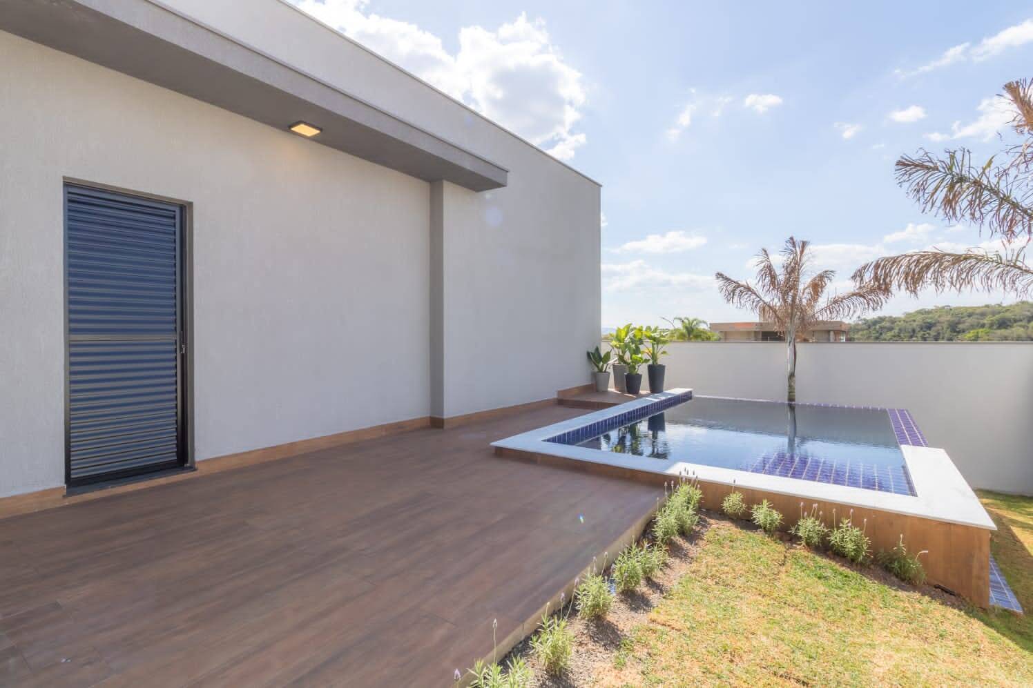 Casa à venda com 3 quartos, 255m² - Foto 32