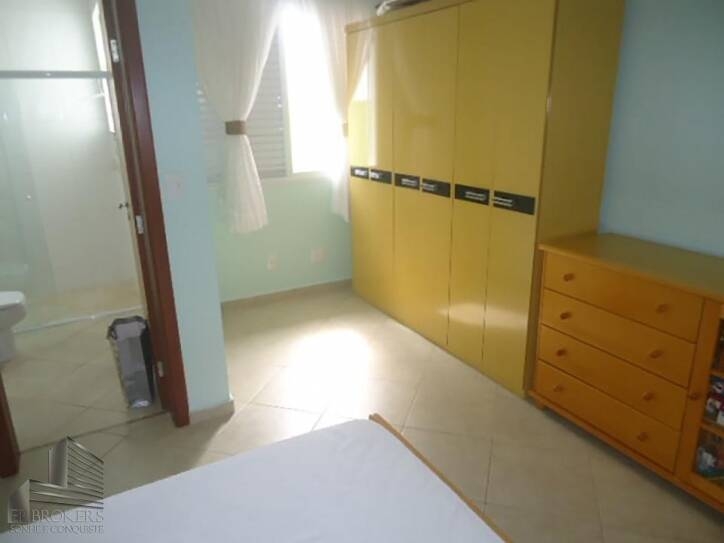 Casa de Condomínio à venda com 3 quartos, 540m² - Foto 18