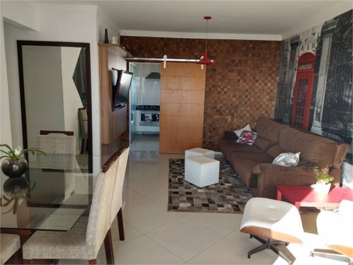 Apartamento à venda com 3 quartos, 118m² - Foto 3