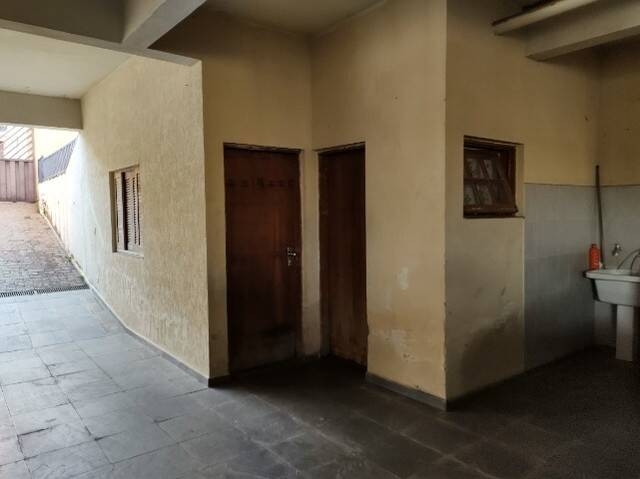 Casa à venda com 3 quartos, 260m² - Foto 17