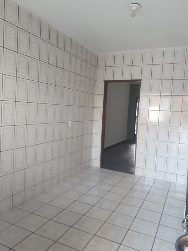 Casa de Condomínio à venda com 2 quartos, 176m² - Foto 4