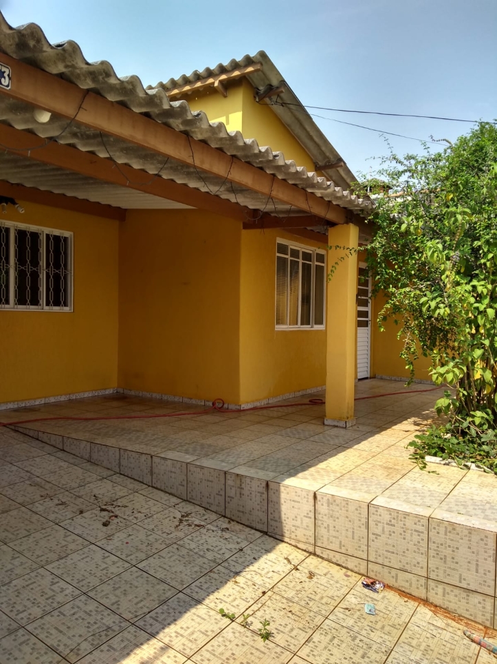 Casa de Condomínio à venda com 2 quartos, 200m² - Foto 1