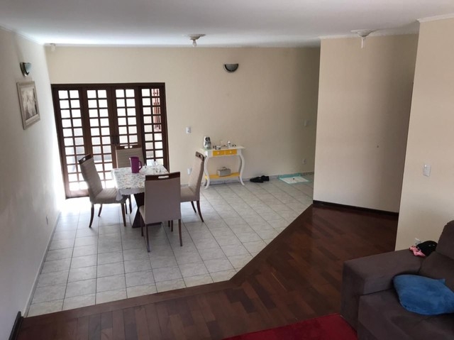 Casa de Condomínio à venda com 3 quartos, 364m² - Foto 5