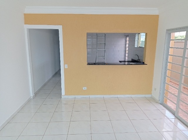 Sobrado à venda com 2 quartos, 134m² - Foto 2