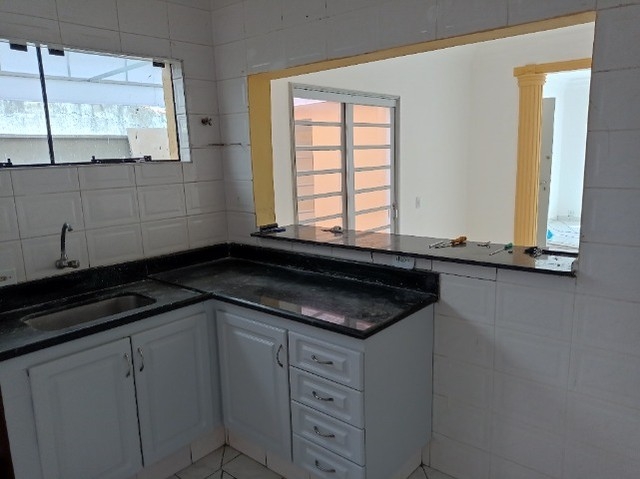 Sobrado à venda com 2 quartos, 134m² - Foto 4