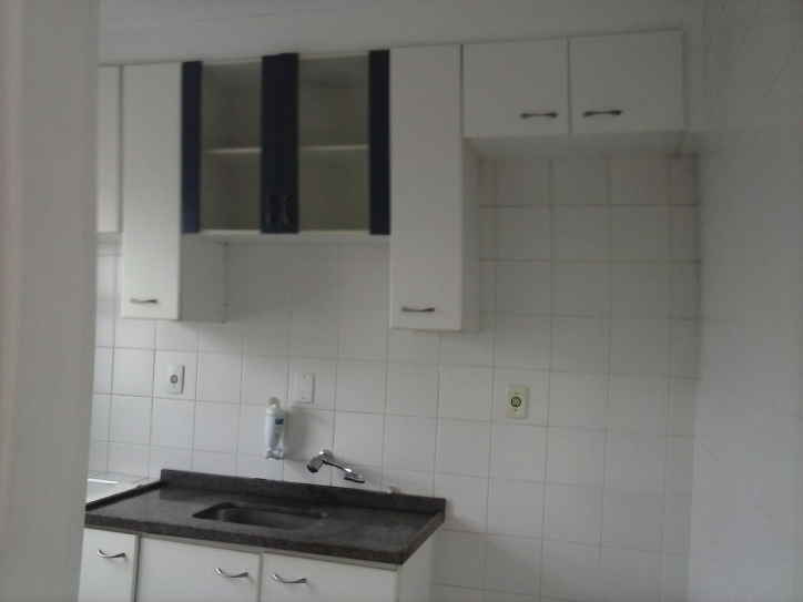 Apartamento à venda com 2 quartos, 55m² - Foto 2