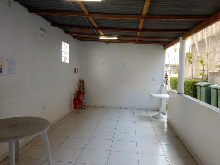 Apartamento à venda com 2 quartos, 55m² - Foto 18