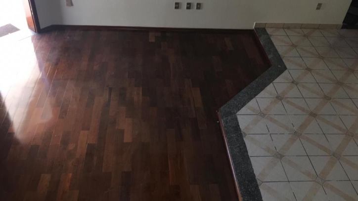 Sobrado à venda com 6 quartos, 335m² - Foto 4