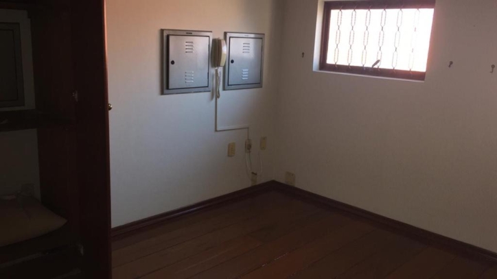 Sobrado à venda com 6 quartos, 335m² - Foto 23