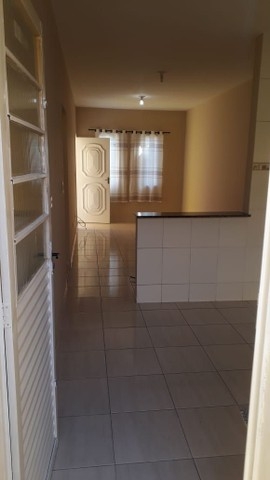 Casa de Condomínio à venda com 2 quartos, 132m² - Foto 1