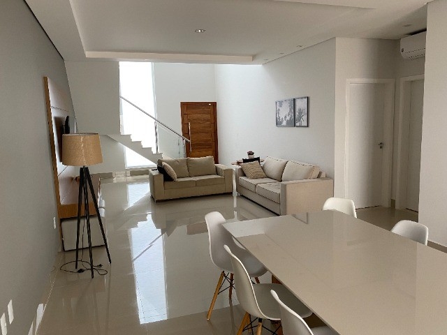 Sobrado à venda com 4 quartos, 254m² - Foto 3