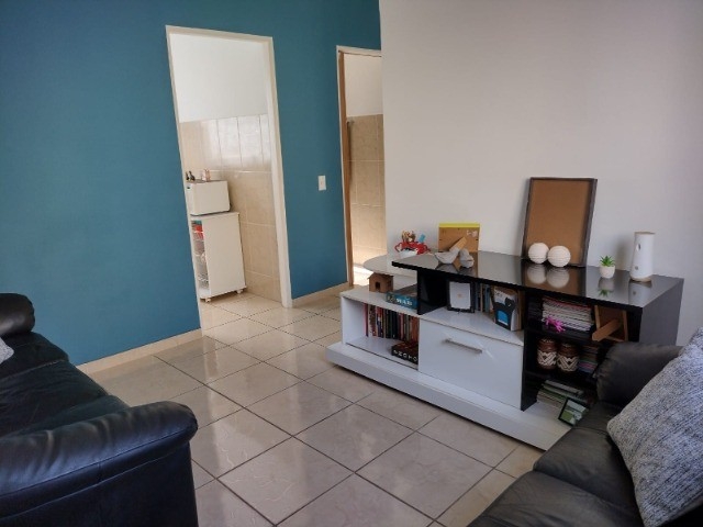 Apartamento à venda com 2 quartos, 48m² - Foto 2