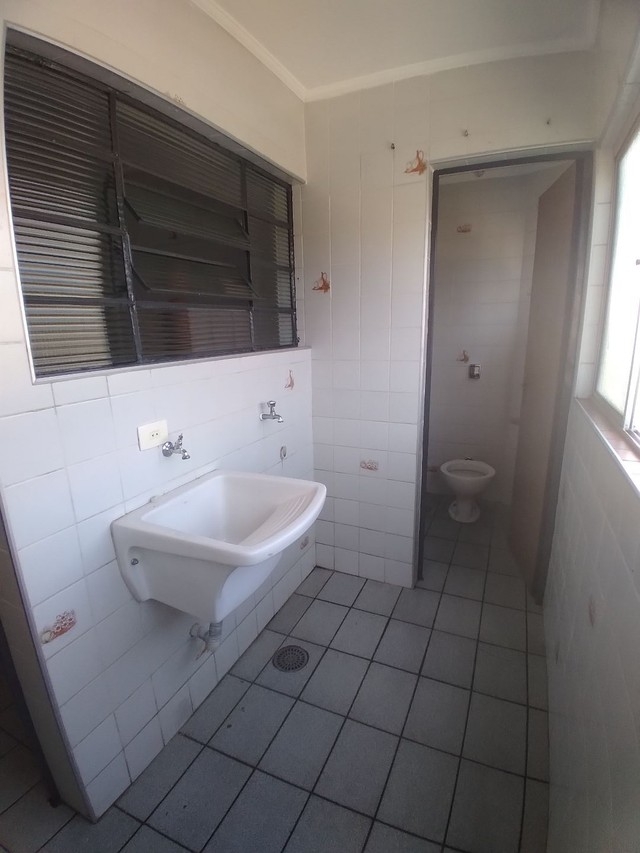 Apartamento à venda com 2 quartos, 68m² - Foto 5