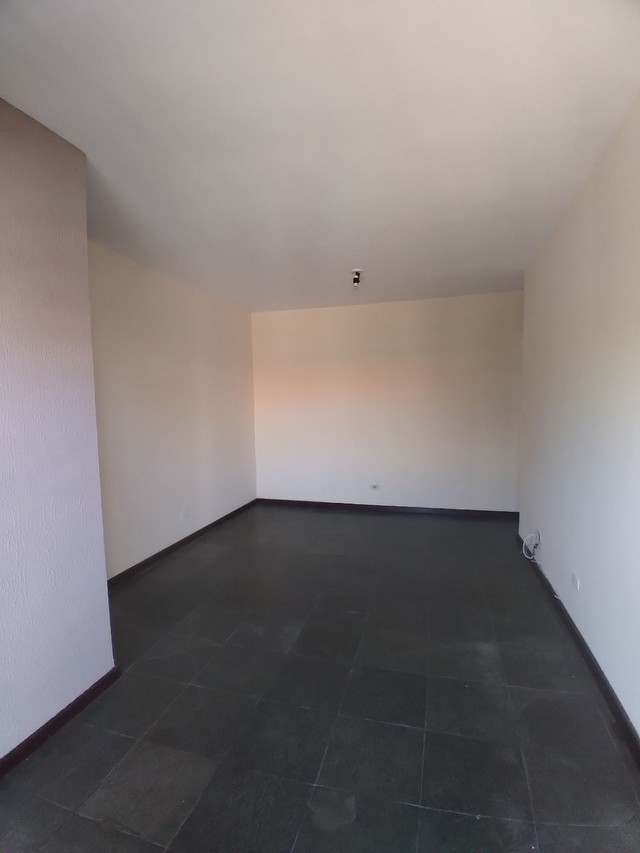 Apartamento à venda com 2 quartos, 68m² - Foto 7