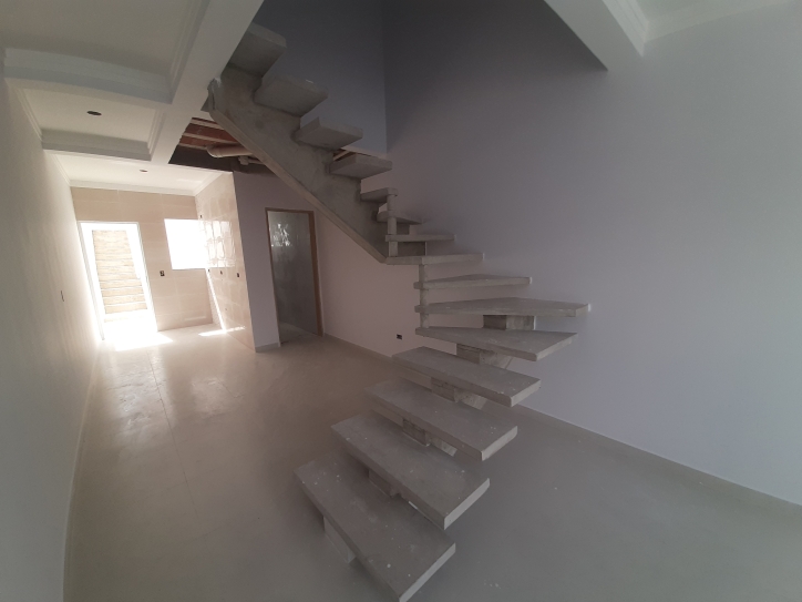 Sobrado à venda com 2 quartos, 60m² - Foto 4