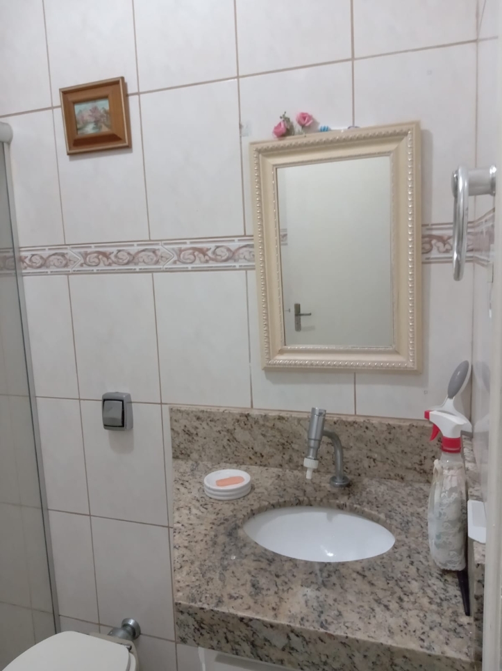 Sobrado à venda com 3 quartos, 300m² - Foto 7