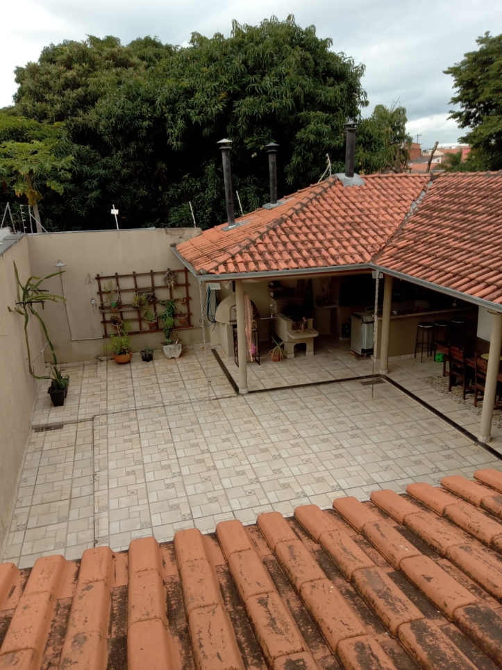 Sobrado à venda com 3 quartos, 300m² - Foto 11