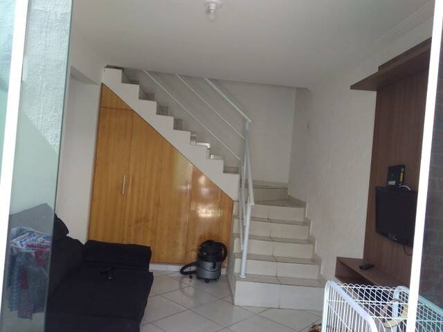 Sobrado à venda com 3 quartos, 160m² - Foto 3