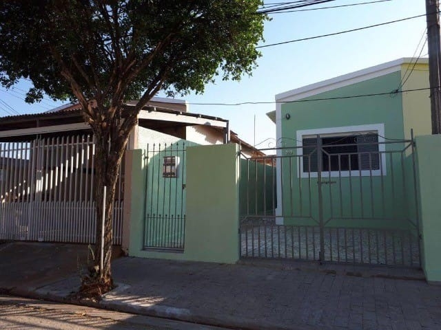 Casa de Condomínio à venda com 2 quartos, 70m² - Foto 1