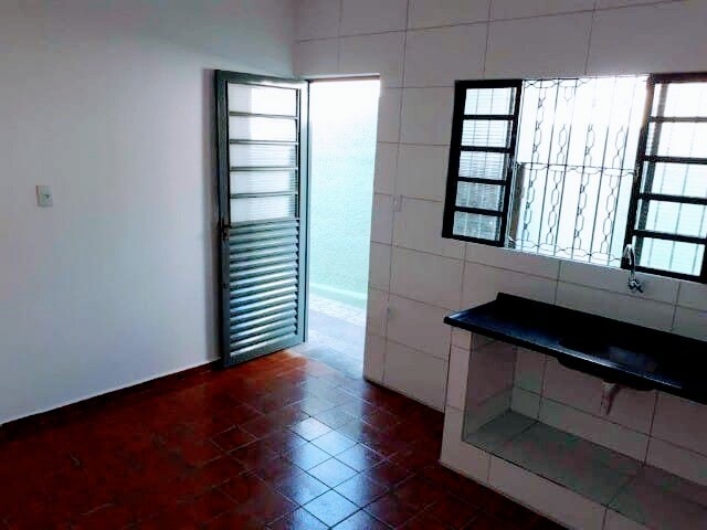 Casa de Condomínio à venda com 2 quartos, 70m² - Foto 5