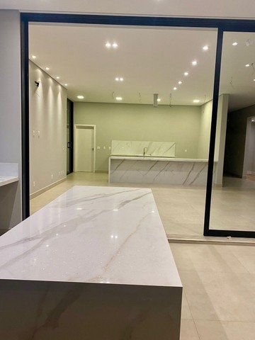 Casa de Condomínio à venda com 3 quartos, 261m² - Foto 14