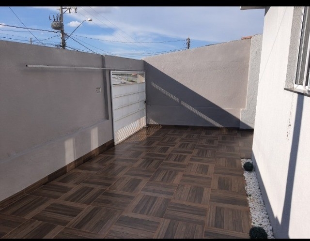 Casa de Condomínio à venda com 3 quartos, 138m² - Foto 2